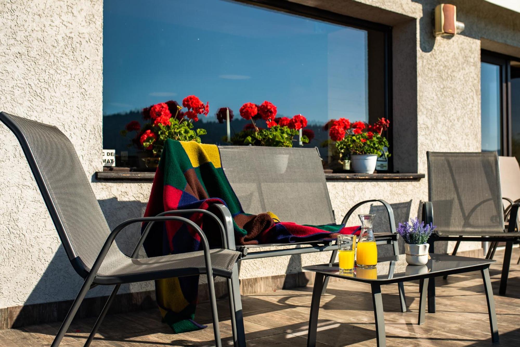 Bucovina Lodge Pension Vama  Exteriör bild