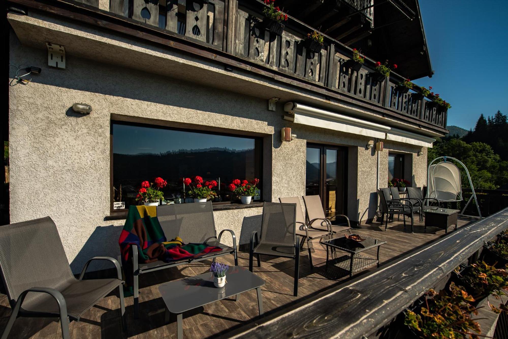 Bucovina Lodge Pension Vama  Exteriör bild