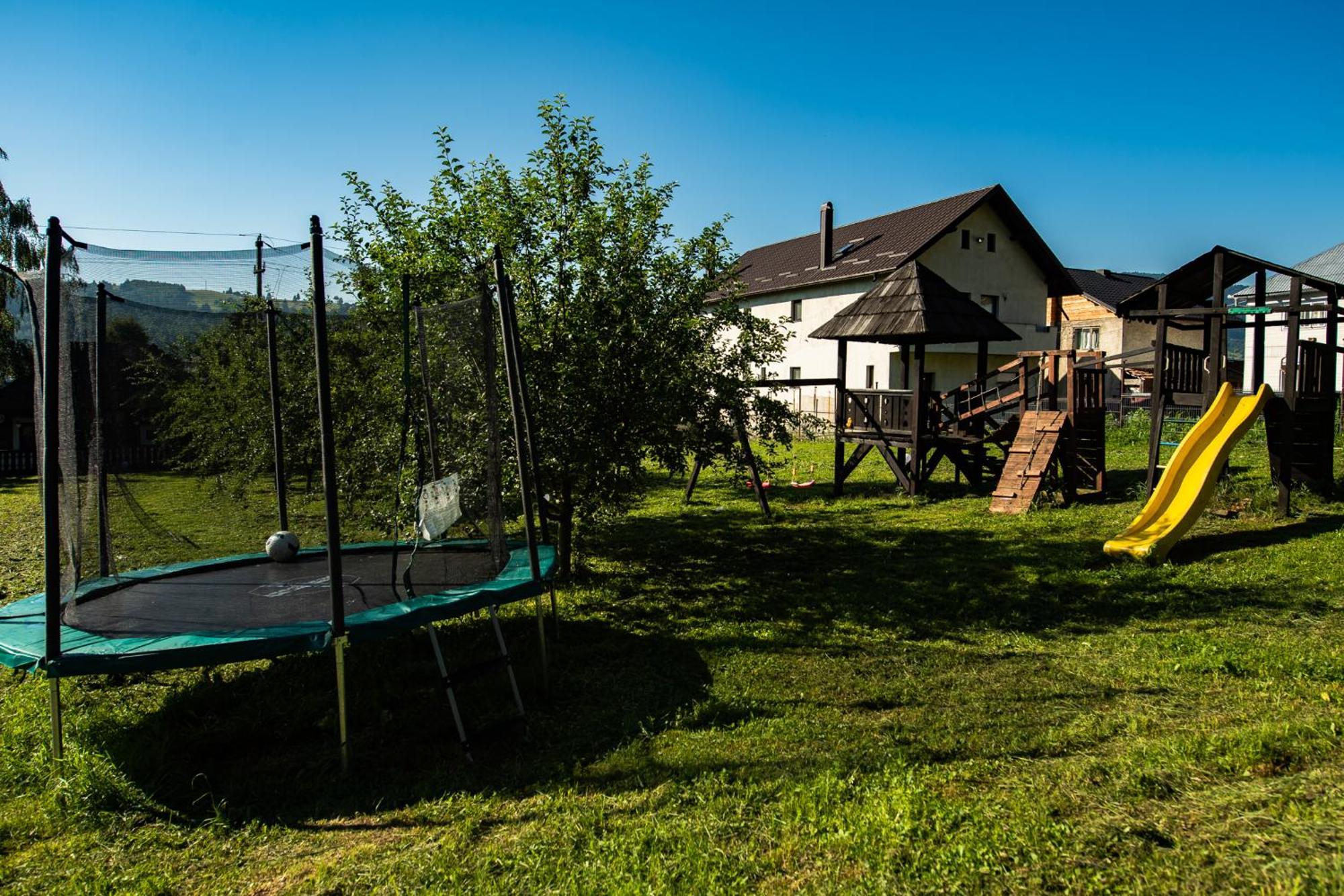 Bucovina Lodge Pension Vama  Exteriör bild