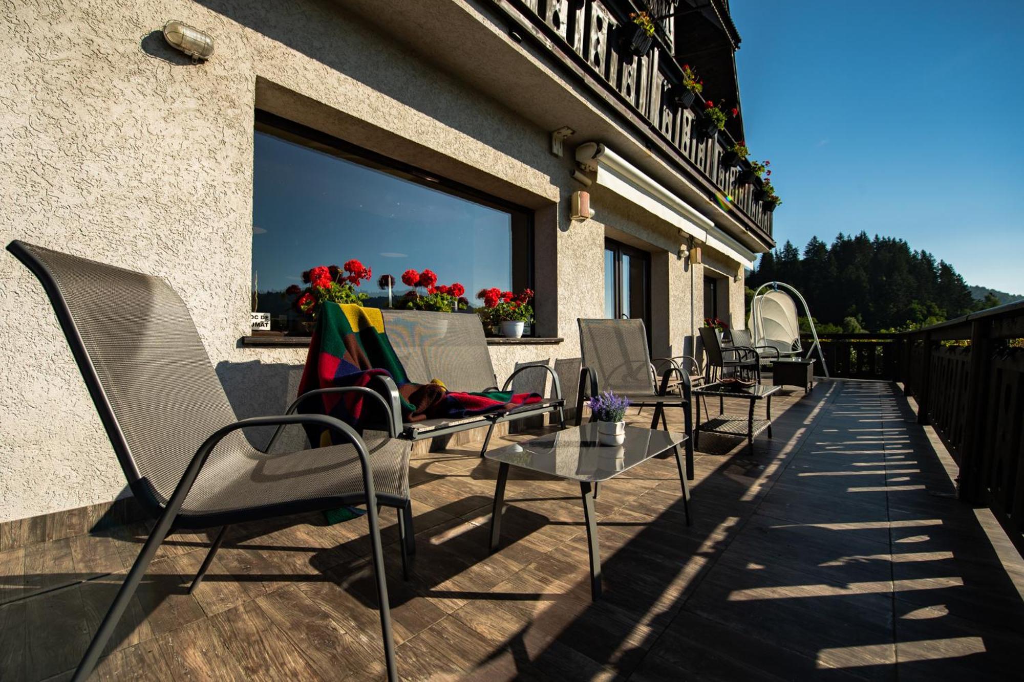 Bucovina Lodge Pension Vama  Exteriör bild